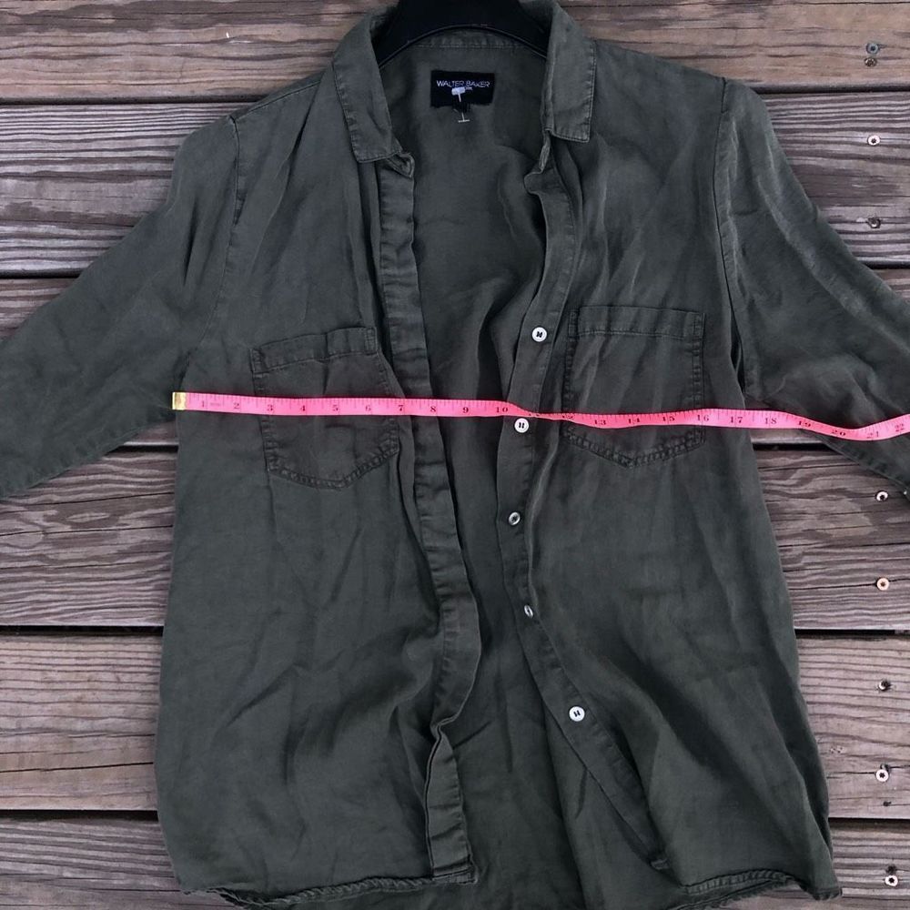 Walter Baker Nessa Roll-Tab Sleeves Button-Down Green Lyocell Top Sz Large - Picture 7 of 8